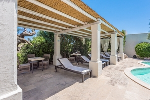 Villetta in parco con piscina comune Torre Suda - Foto 13