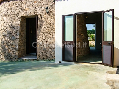 Trullo 3 camere ampio spazio esterno con giardino Torre Vado - Foto 15