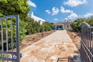 Villetta fronte mare con giardino Torre Suda - Foto 2