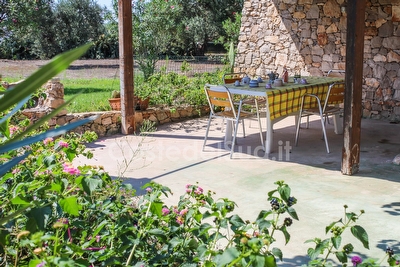 Trullo inserito in contesto con giardino Torre Vado - Foto 25