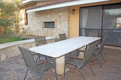 Villa con piscina esclusiva e ampio giardino Torre Suda - Foto 9