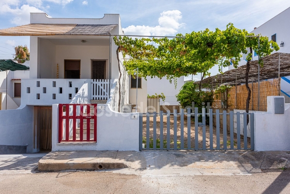 Casa vacanza a pochi minuti dalla spiaggia Torre Pali