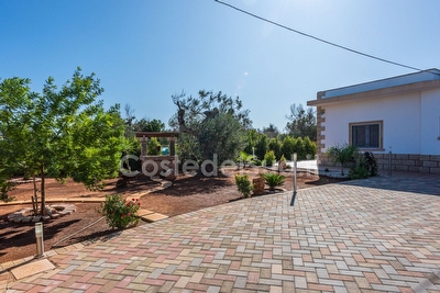 Villetta indipendente con piscina esclusiva con ampi spazi esterni Capilungo - Foto 3