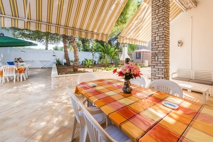 Villa 5 camere, Fronte mare con ampio spazio esterno e giardino Torre Suda - Foto 16