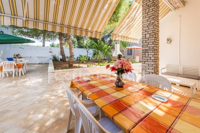 Villa 5 camere, Fronte mare con ampio spazio esterno e giardino Torre Suda - Foto 16