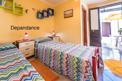 Villa 5 camere, Fronte mare con ampio spazio esterno e giardino Torre Suda - Foto 28