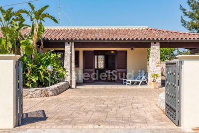 Villetta indipendente con ampio spazio esterno ed ampio portico Capilungo - Foto 2