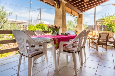 Villa a pochi passi dal mare