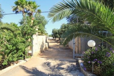 Villetta indipendente immersa nel verde.