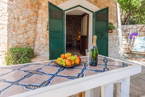 Trullo caratteristico sulla collinetta di Pescoluse in zona tranquilla Pescoluse - Foto 6