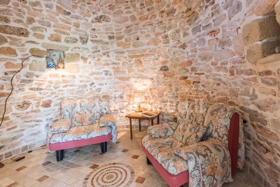 Trullo caratteristico sulla collinetta di Pescoluse in zona tranquilla Pescoluse - Foto 13