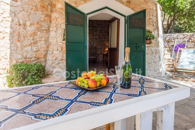 Trullo caratteristico sulla collinetta di Pescoluse in zona tranquilla Pescoluse - Foto 6