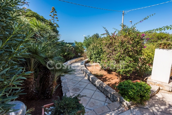 Villetta fronte mare 3 camere  Capilungo