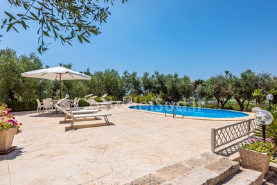 Villa esclusiva con piscina e pineta privata Torre San Giovanni - Foto principale