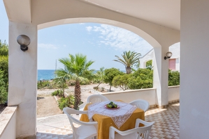 Casa vacanza vista e fronte mare  Torre San Giovanni - Foto 5