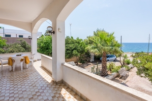 Casa vacanza vista e fronte mare  Torre San Giovanni - Foto 6