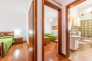 Fronte mare e centrale Torre Vado - Foto 17