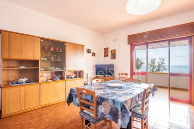 Fronte mare e centrale Torre Vado - Foto 10