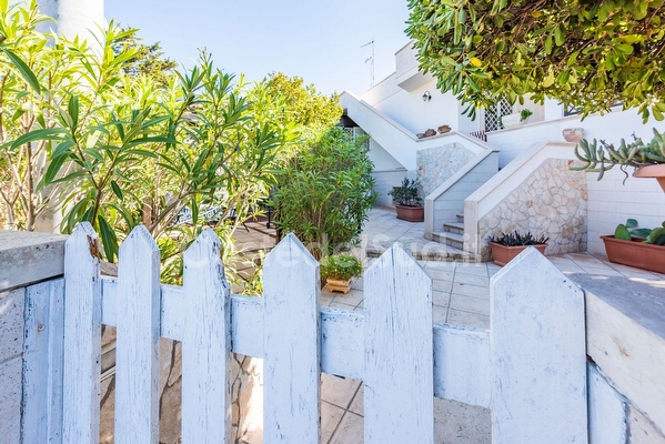 A pochi metri dal mare splendido bilocale per una coppia,  Capilungo