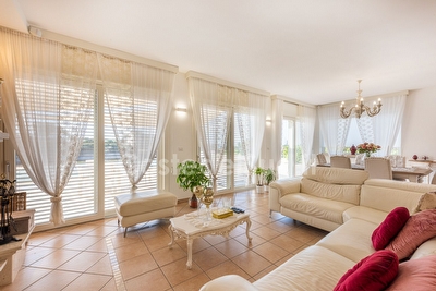 Villa con piscina esclusiva a 250 mt dal mare Torre Suda - Foto 10