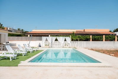 Villa con piscina esclusiva a 250 mt dal mare Torre Suda - Foto 2