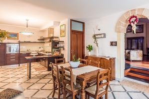 Villa con giardino e piscina esclusiva Felline - Foto 19