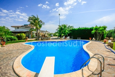 Villa con giardino e piscina esclusiva Felline - Foto 5