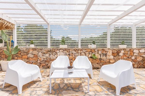 Villa con giardino e piscina esclusiva gallery