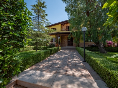 Villa nuovissima con mini-piscina esclusiva - meravigliosi spazi esterni