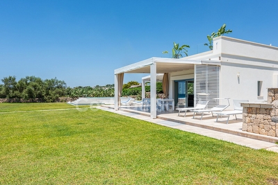 Villa con piscina e Jacuzzi fronte mare e  vista mare panoramica Santa Maria di Leuca - Foto 14