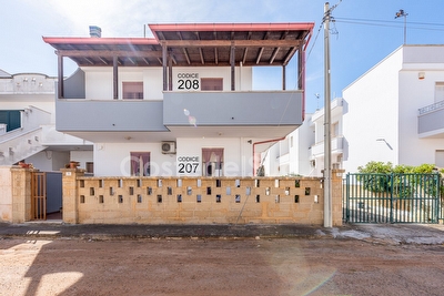  Appartamento piano terra  Pieno centro  Torre San Giovanni - Foto 2