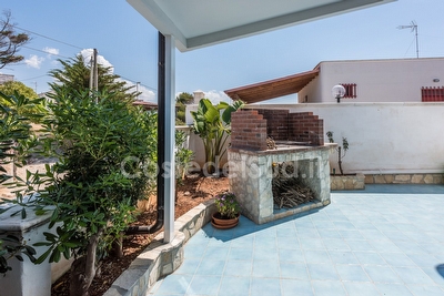 Villetta affacciata sul mare con ampio spazio esterno Capilungo - Foto 15