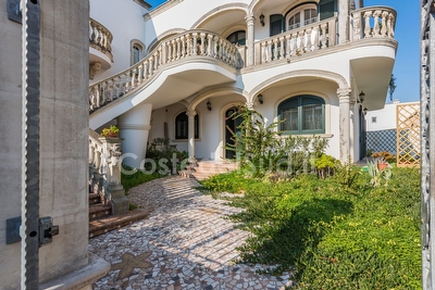 Villetta nel centro a pochi minuti dalle spiagge di Torre San Giovanni Felline - Foto 2