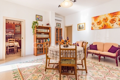 Villetta nel centro a pochi minuti dalle spiagge di Torre San Giovanni Felline - Foto 7