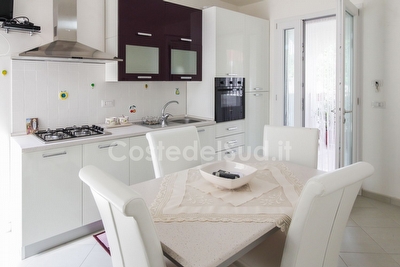 Nel centro e a pochi passi dal lungomare e dalle spiagge Torre Vado - Foto 9