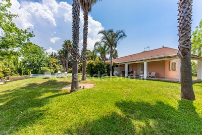 Villetta con piscina condivisa nella tranquillita' del parco naturalistico Gallipoli - Foto 23