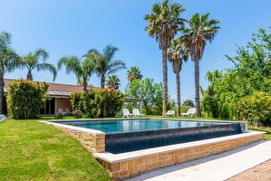 Villetta con piscina condivisa, ampio giardino, 450 mt da lidi sabbiosi. Gallipoli - Foto 7