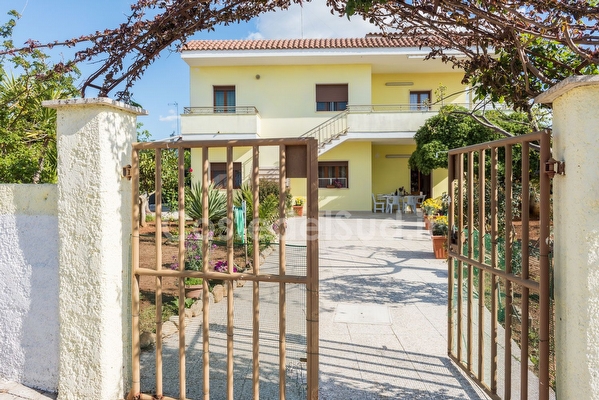 Appartamento primo piano vista mare Capilungo