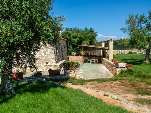 Trullo immerso nel verde vista panoramica sul mare Torre Vado - Foto 17