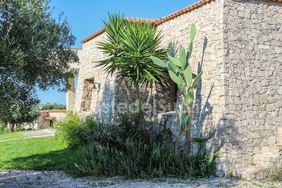 Trullo immerso nel verde vista panoramica sul mare Torre Vado - Foto 19