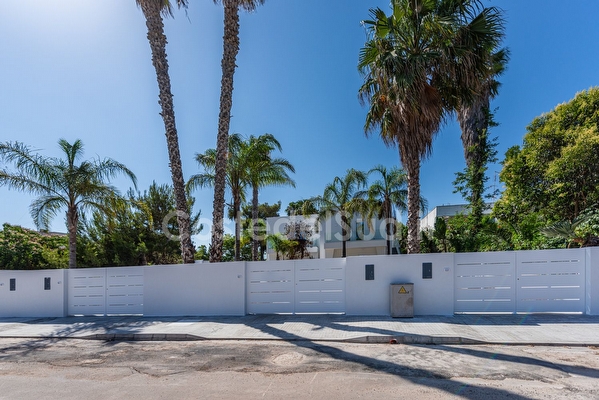 Casa vacanza a pochi metri dalla spiaggia Torre San Giovanni
