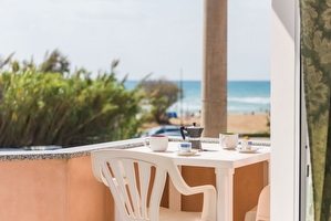 Casa Vacanza bilocale primo piano fronte spiaggia.  Pescoluse - Foto 10