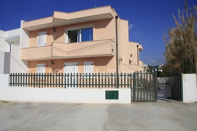 Casa Vacanza bilocale piano terra fronte spiaggia. Pescoluse - Foto 3