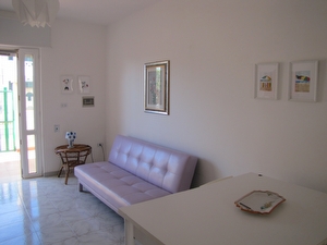 Comodo trilocale a pochi passi dal mare Torre Pali - Foto 3