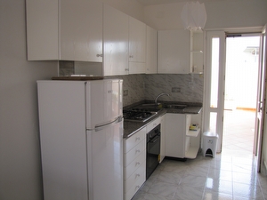 Comodo trilocale a pochi passi dal mare Torre Pali - Foto 5