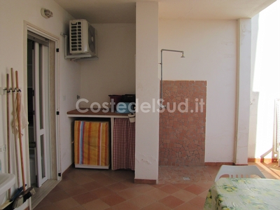 Comodo trilocale a pochi passi dal mare Torre Pali - Foto 18