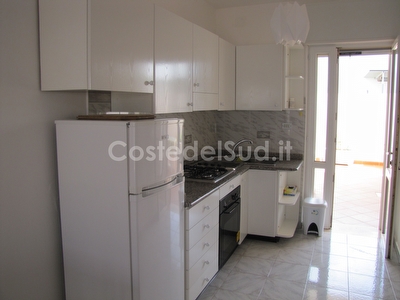 Comodo trilocale a pochi passi dal mare Torre Pali - Foto 5