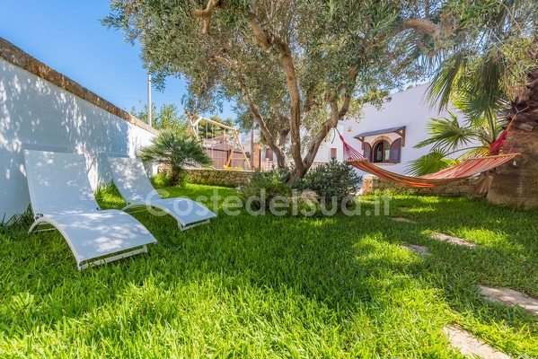 Villetta  con giardino tra Gallipoli e Torre San Giovanni