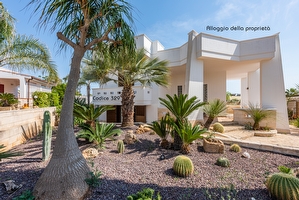 Porzione di villa con piscina in comune a pochi metri dal mare Torre Suda - Foto 10