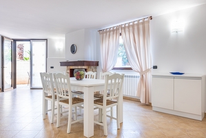 Porzione di villa con piscina in comune a pochi metri dal mare Torre Suda - Foto 20